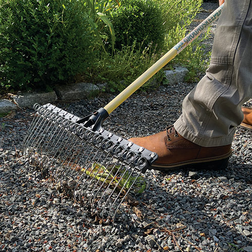 Groundskeeper II shrub rake